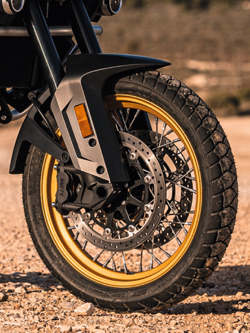 CF Moto 800MT Explorer 2025, ADV Cao Cấp Nhất, Chính Hãng, Giá Tốt tại Hà Nội