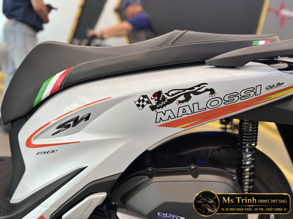 Honda SH150 Ý Malossi 2026 tại Hà Nội - Tem custom thể thao, dáng SH thanh lịch