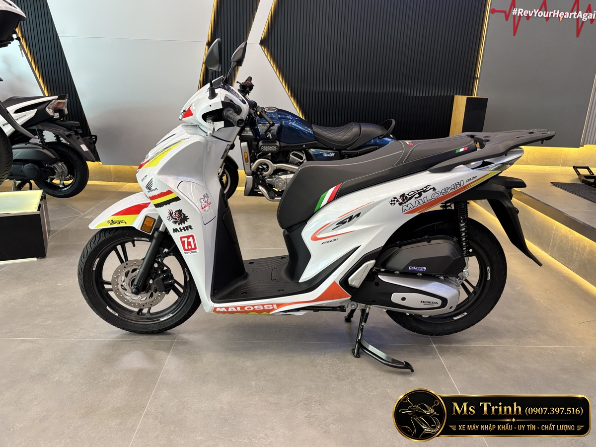 Honda SH150 Ý Malossi 2026 tại Hà Nội - Tem custom thể thao, dáng SH thanh lịch