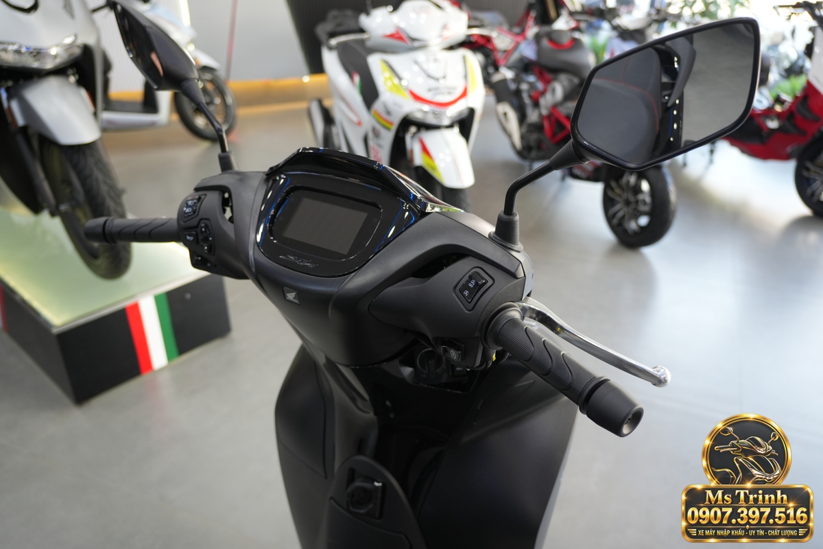 Honda SH150i Ý đen nhám 2027 tại Hà Nội Sắc đen lịch lãm giá tốt, chính ngạch
