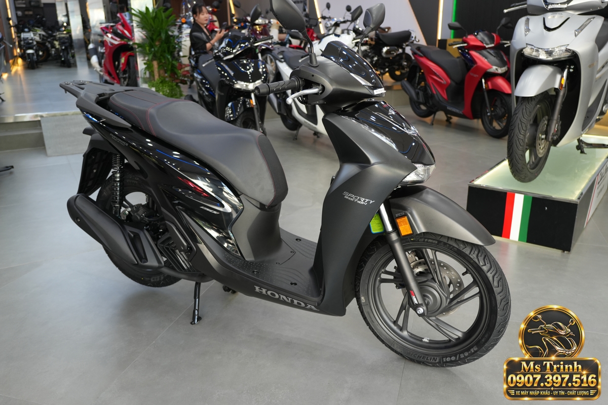 Honda SH150i Ý đen nhám 2027 tại Hà Nội Sắc đen lịch lãm giá tốt, chính ngạch