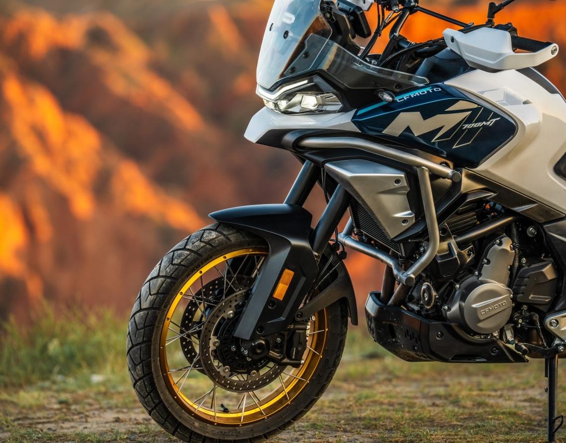 CF Moto 700MT 2025, ADV Tầm Trung Cao Cấp, Giá Rẻ, Chính Hãng tại Hà Nội