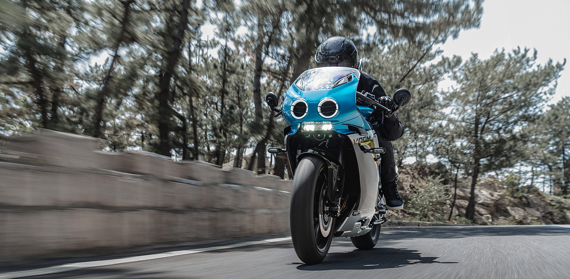 CF Moto VOOM 500SR, 4 Xi Lanh Thẳng Hàng, Retro Sport Độc Đáo tại Hà Nội