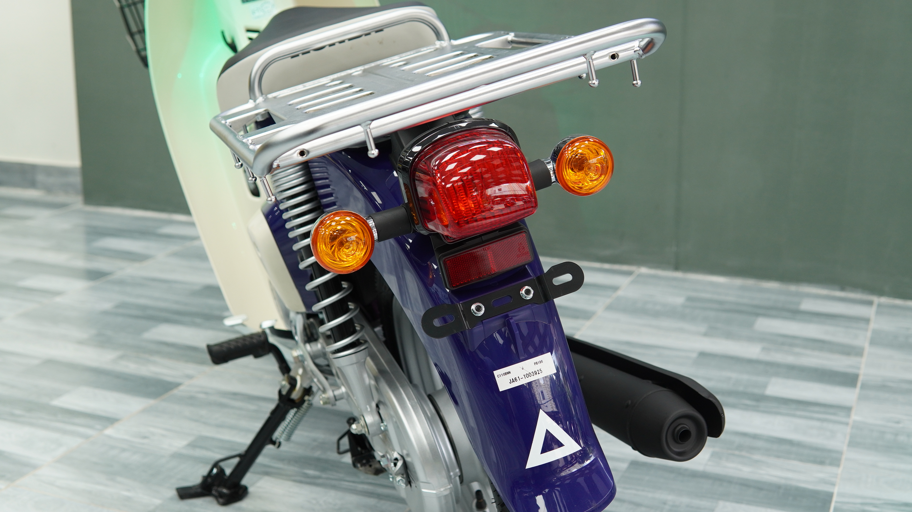 Honda Super Cub 110 Pro ABS 2025, Nhập Khẩu Chính Hãng Từ Nhật tại Hà Nội