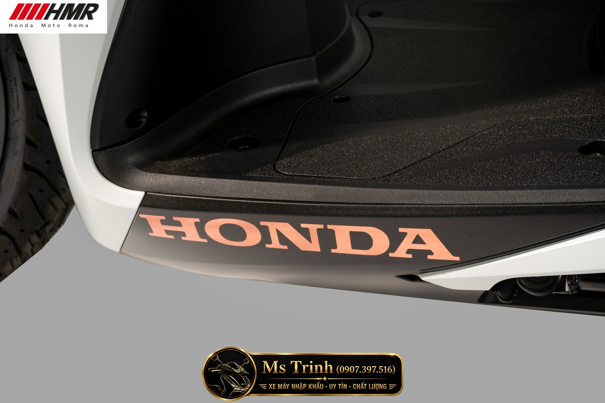 Honda SH350i nhập Ý 2026 tại Hà Nội - SH350i Sporty Trắng Nhám, Xám Bóng Đẳng Cấp Chuẩn Ý