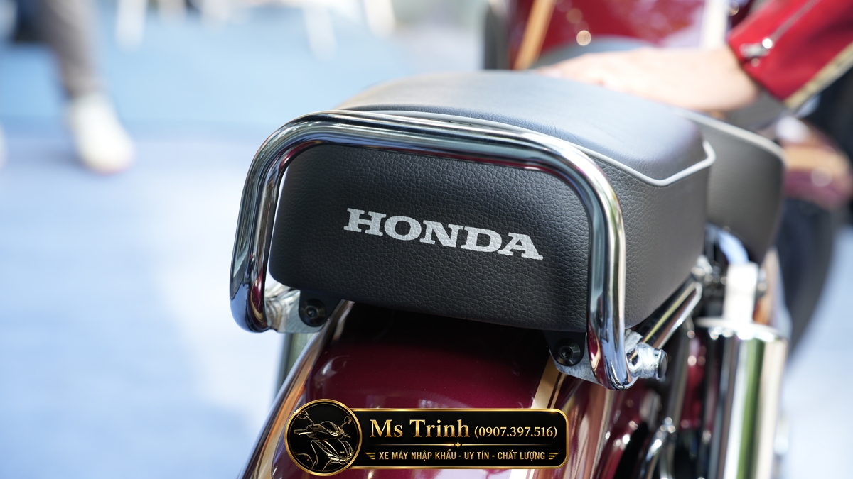Honda CB350C Special Edition 2026 Tại Hà Nội - Tuyệt Tác Retro Roadster Cao Cấp Chính Thức Gây Sốt