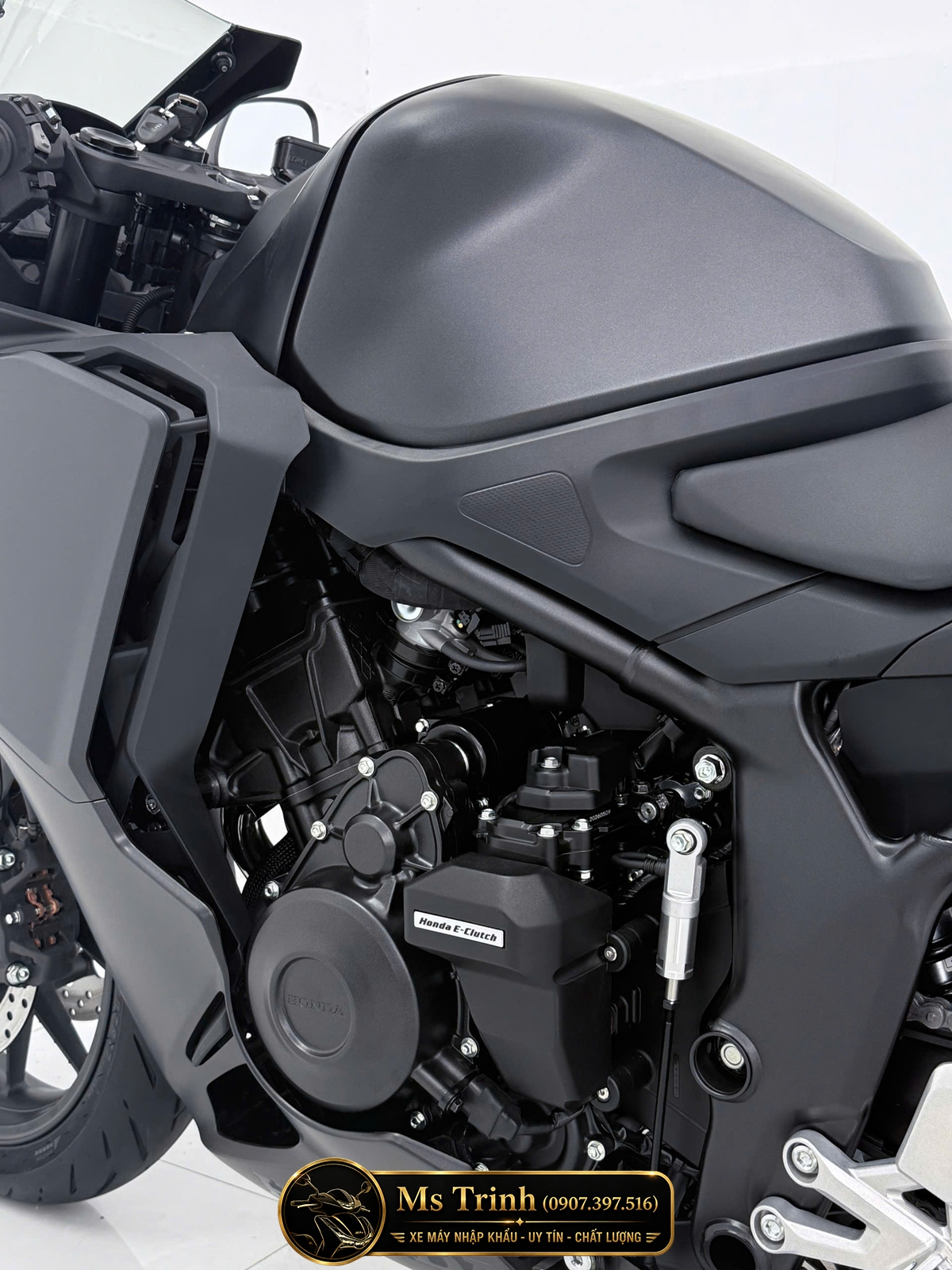 Mua Honda CBR500R FOUR 2026 Tại Hà Nội - Động Cơ 4 Xi Lanh, E-Clutch Thế Hệ Mới