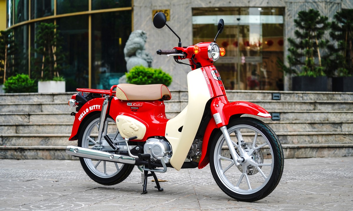 Honda Super Cub 110ABS Hello Kitty Edition, Made In Japan tại Hà Nội