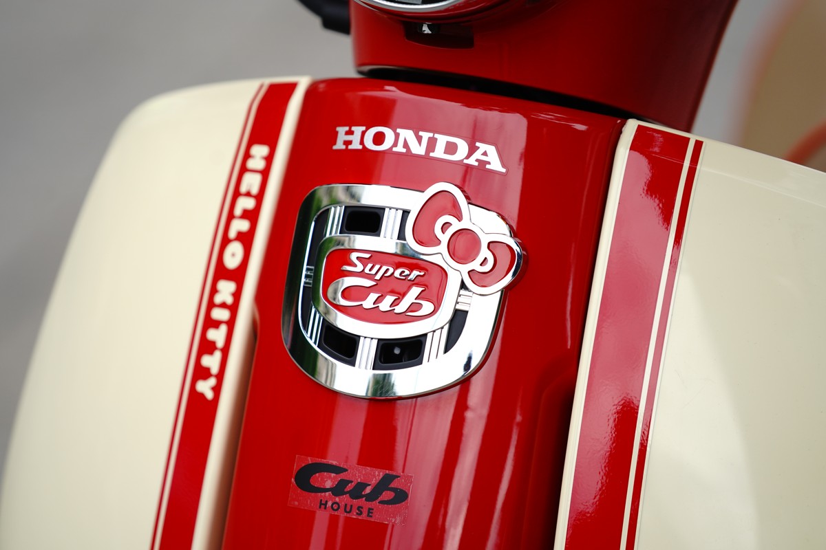 Honda Super Cub 110ABS Hello Kitty Edition, Made In Japan tại Hà Nội