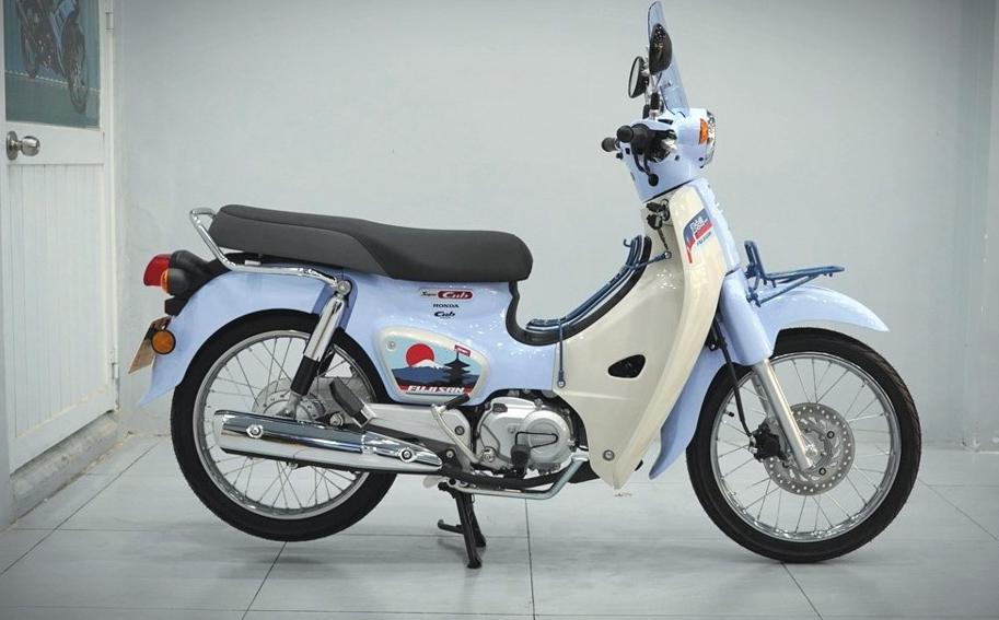 Honda Cub 110 Fujisan bản giới hạn tại Hà Nội - Thiết kế đậm chất Nhật Bản