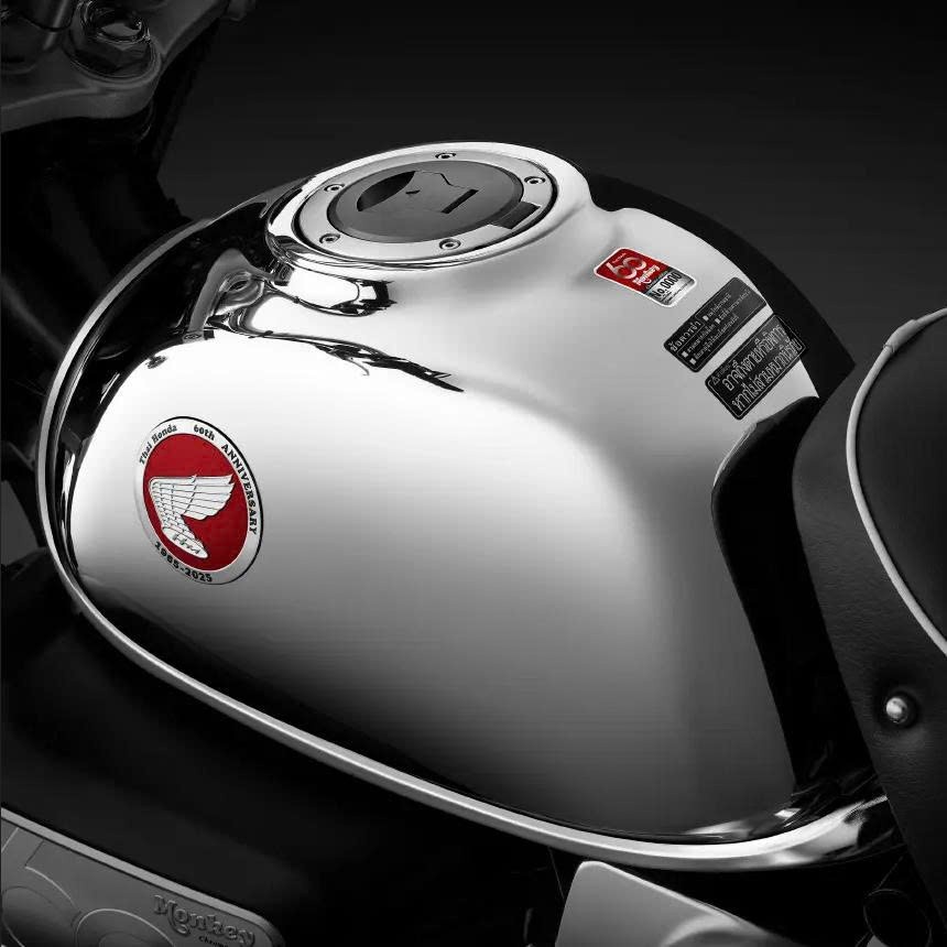 Honda Monkey Chrome Edition 2025 tại Hà Nội