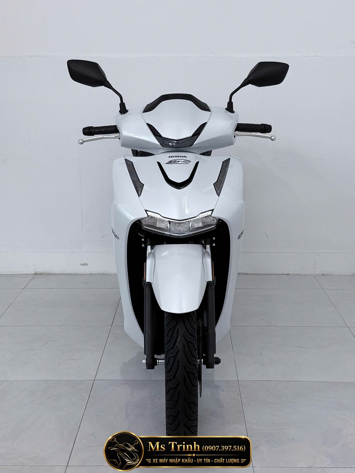 Honda SH150i Special Edition Standard nhập HMR Ý màu trắng tại Hà Nội: Giá trị nằm trong từng chi tiết nguyên bản