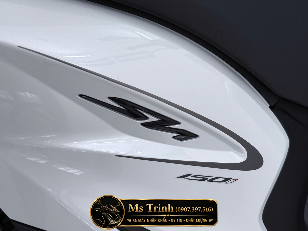 Honda SH150i Special Edition Standard nhập HMR Ý màu trắng tại Hà Nội: Giá trị nằm trong từng chi tiết nguyên bản