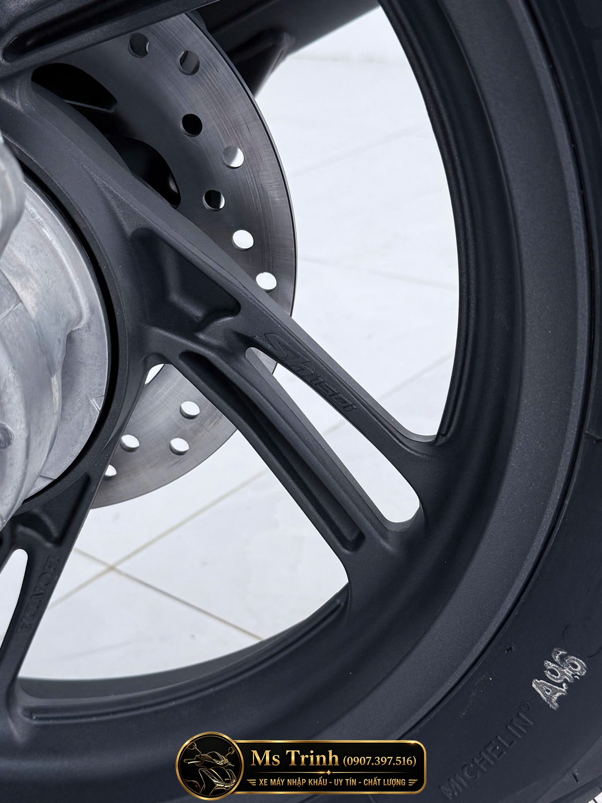 Honda SH150i Special Edition Standard nhập HMR Ý màu trắng tại Hà Nội: Giá trị nằm trong từng chi tiết nguyên bản