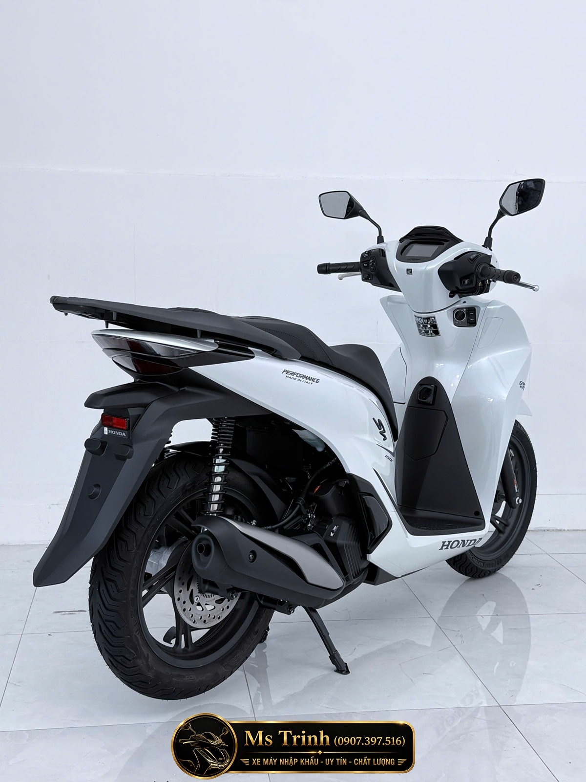Honda SH150i Special Edition Standard nhập HMR Ý màu trắng tại Hà Nội: Giá trị nằm trong từng chi tiết nguyên bản
