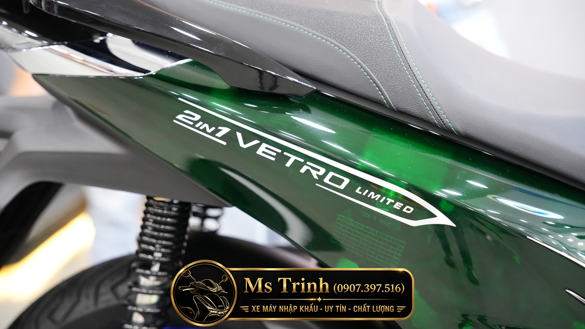 Honda SH150i Vetro Sapphire - Green tại Hà Nội: SH Ý 2 trong 1 giới hạn 200 xe