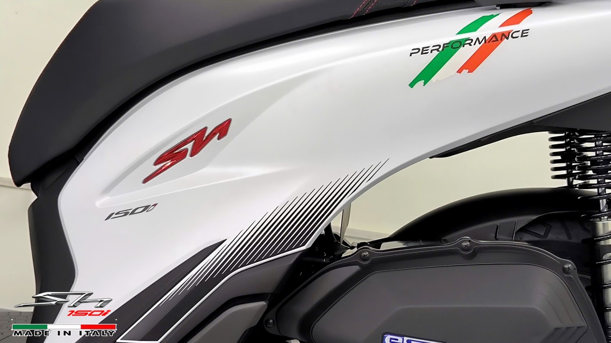 Honda SH150i Sport Edition 2025 Trắng, Made In Italy, Nhập Chính Hãng tại Hà Nội