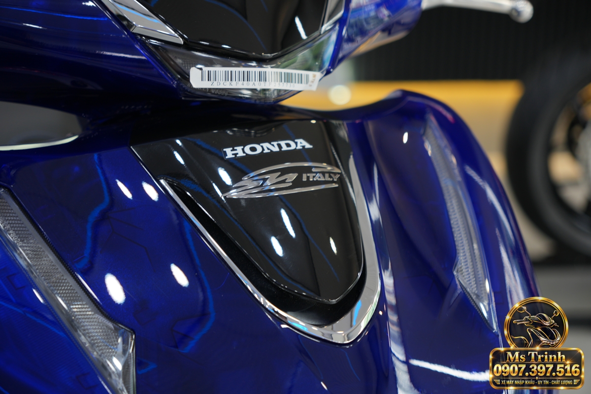 Honda SH150 Vetro Blue 2027 tại Hà Nội - Xanh Sapphire trong suốt, nhập Ý sang trọng