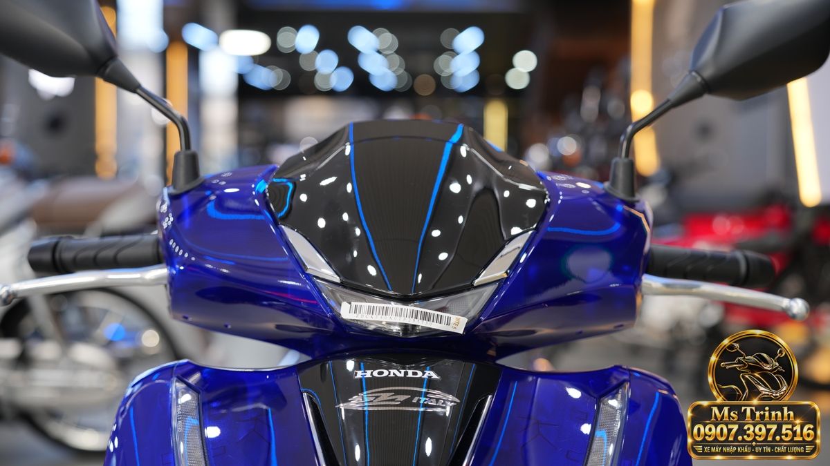 Honda SH150 Vetro Blue 2027 tại Hà Nội - Xanh Sapphire trong suốt, nhập Ý sang trọng