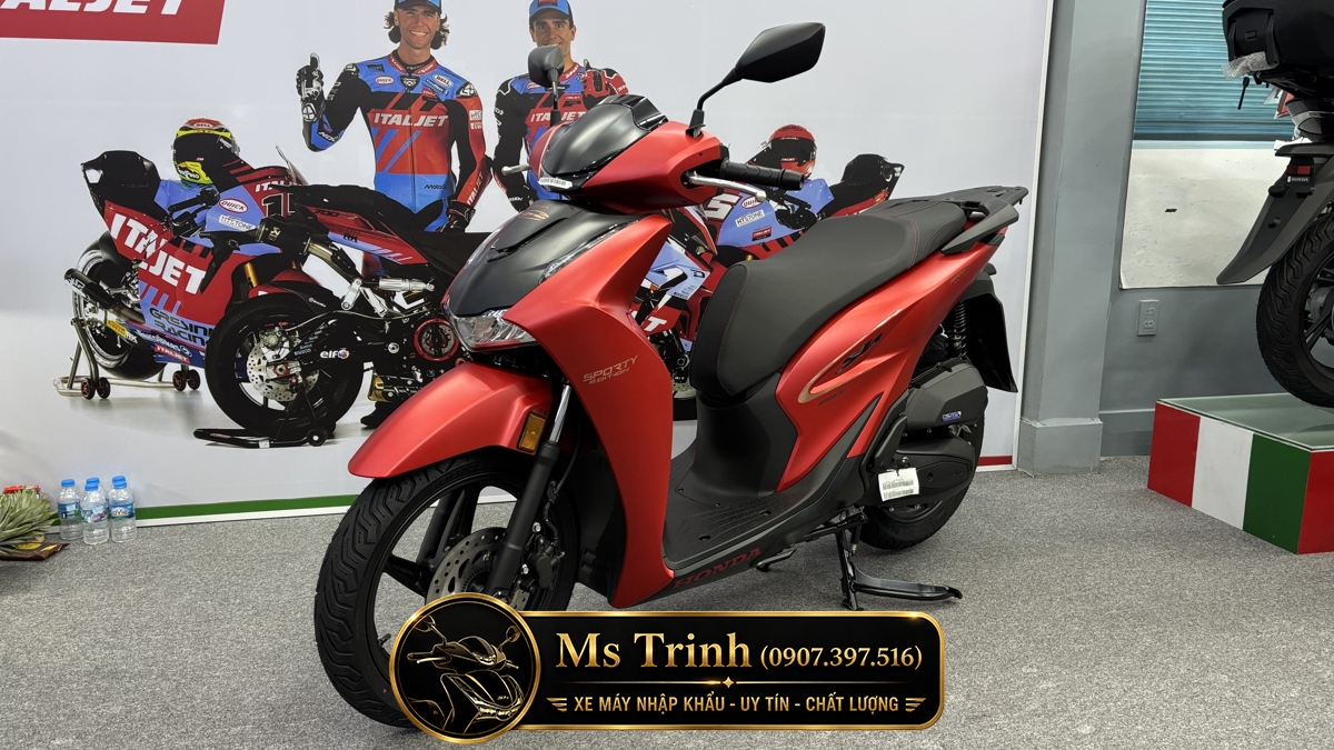 Honda SH150 Ý 2026 màu đỏ Sporty New Concept tại Hà Nội: Giá trị khác biệt của một chiếc SH nhập khẩu