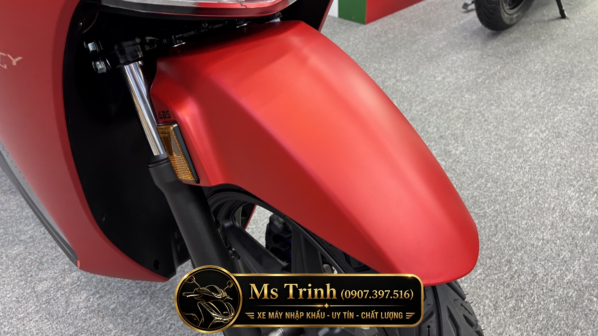 Honda SH150 Ý 2026 màu đỏ Sporty New Concept tại Hà Nội: Giá trị khác biệt của một chiếc SH nhập khẩu