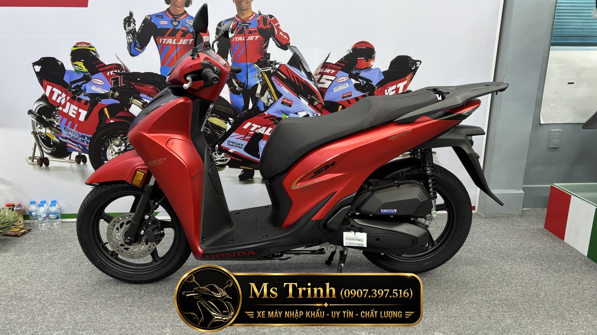 Honda SH150 Ý 2026 màu đỏ Sporty New Concept tại Hà Nội: Giá trị khác biệt của một chiếc SH nhập khẩu