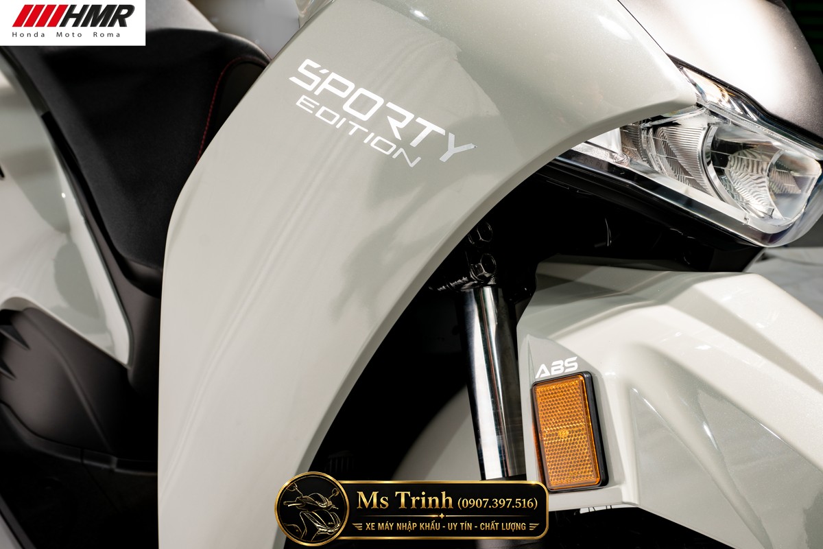 Honda SH350i nhập Ý 2026 tại Hà Nội - SH350i Sporty Trắng Nhám, Xám Bóng Đẳng Cấp Chuẩn Ý