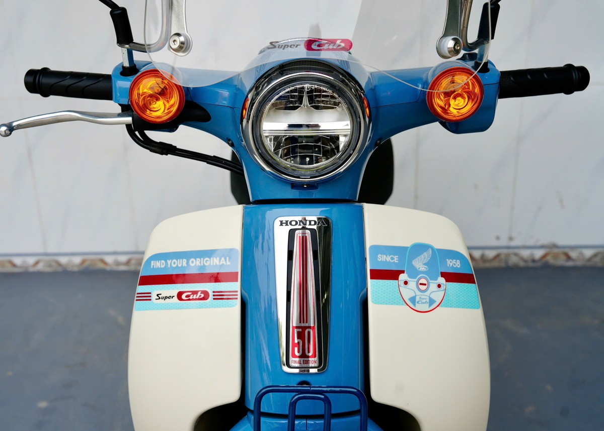 Honda Super Cub 50 Final Edition Custom Japan tại Hà Nội - Phiên bản sưu tầm hiếm