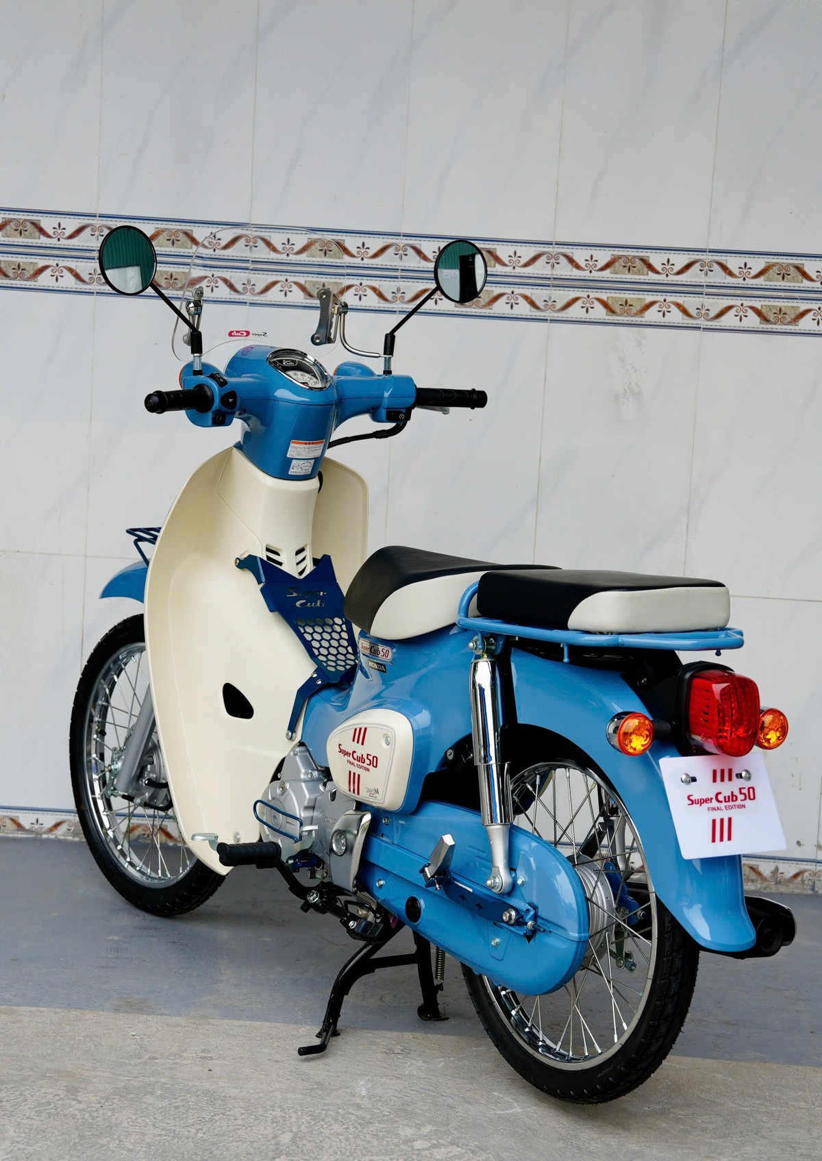 Honda Super Cub 50 Final Edition Custom Japan tại Hà Nội - Phiên bản sưu tầm hiếm