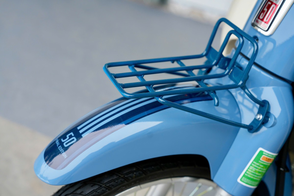 Honda Super Cub 50 Final Edition Custom Japan tại Hà Nội - Phiên bản sưu tầm hiếm