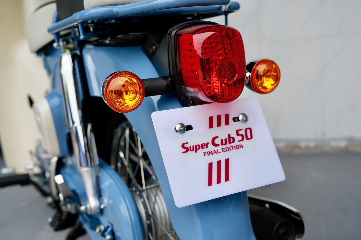 Honda Super Cub 50 Final Edition Custom Japan tại Hà Nội - Phiên bản sưu tầm hiếm
