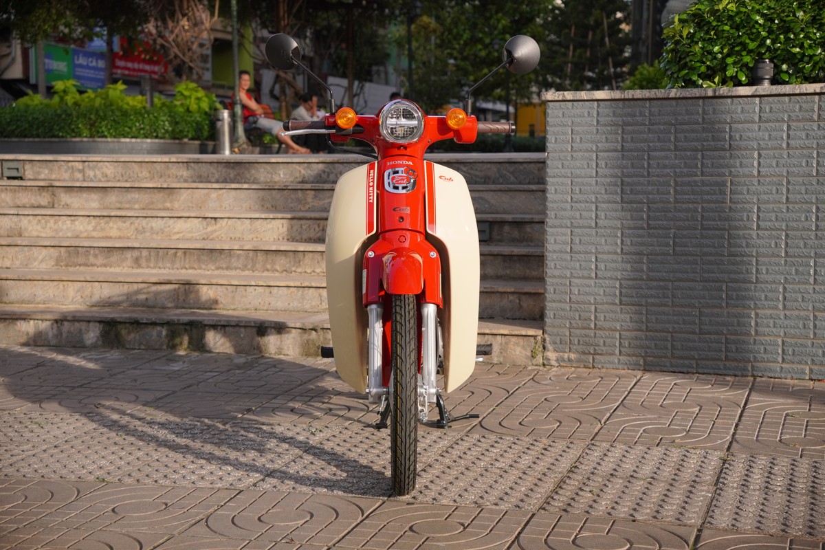 Honda Super Cub 50cc Hello Kitty Edition, Made In Japan, Hàng Hiếm tại Hà Nội