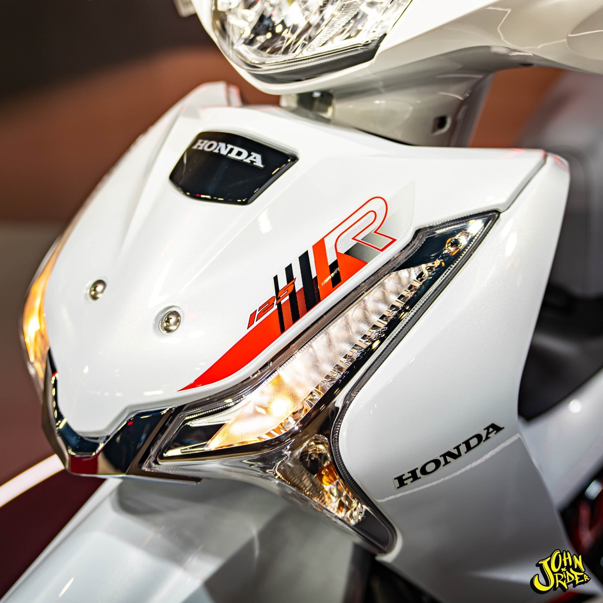 Honda Wave 125 Special Edition 2025 nhập Thái Lan tại Hà Nội