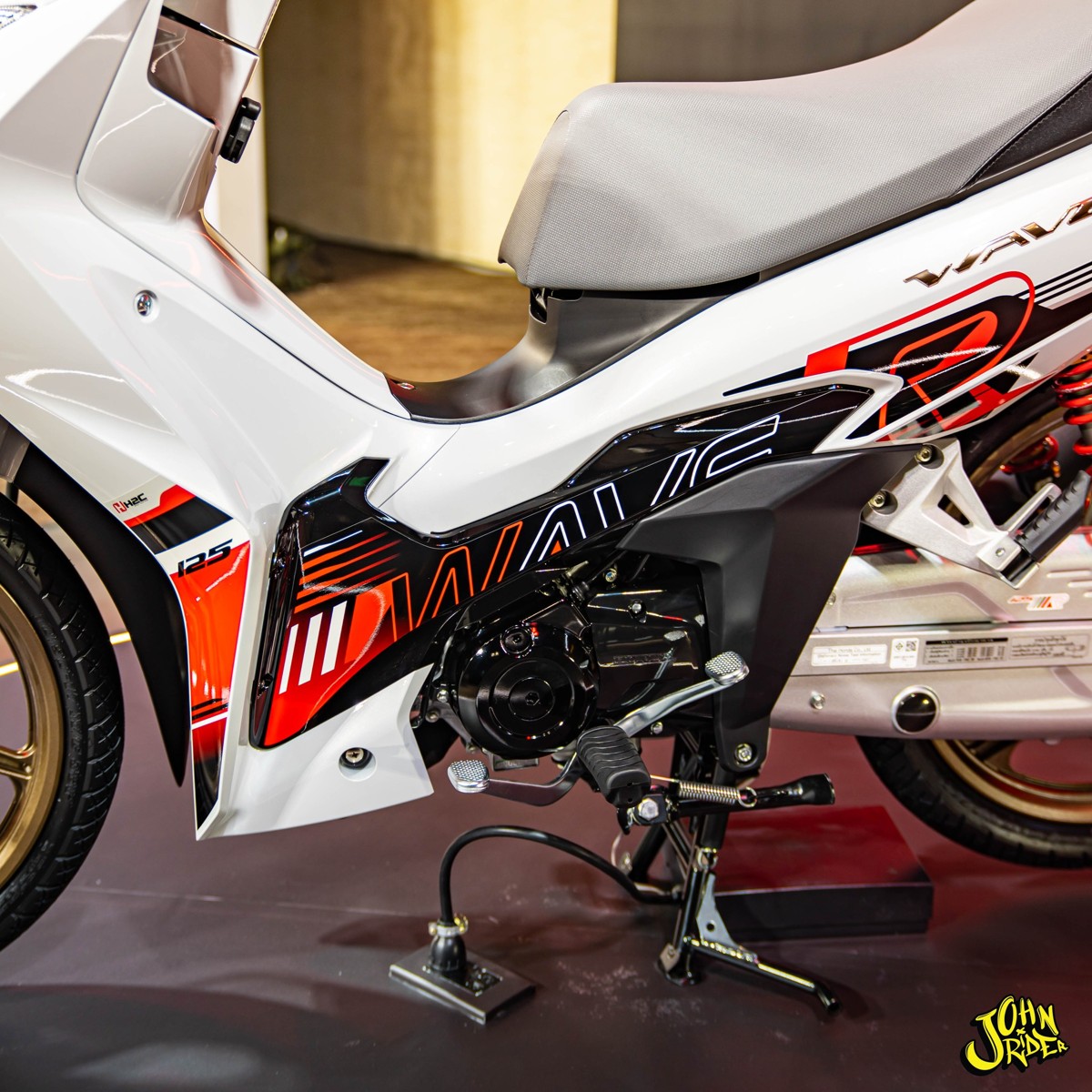 Honda Wave 125 Special Edition 2025 nhập Thái Lan tại Hà Nội