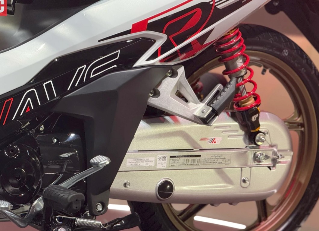 Honda Wave 125 Special Edition 2025 nhập Thái Lan tại Hà Nội