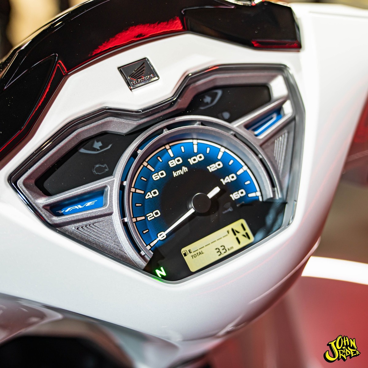 Honda Wave 125 Special Edition 2025 nhập Thái Lan tại Hà Nội