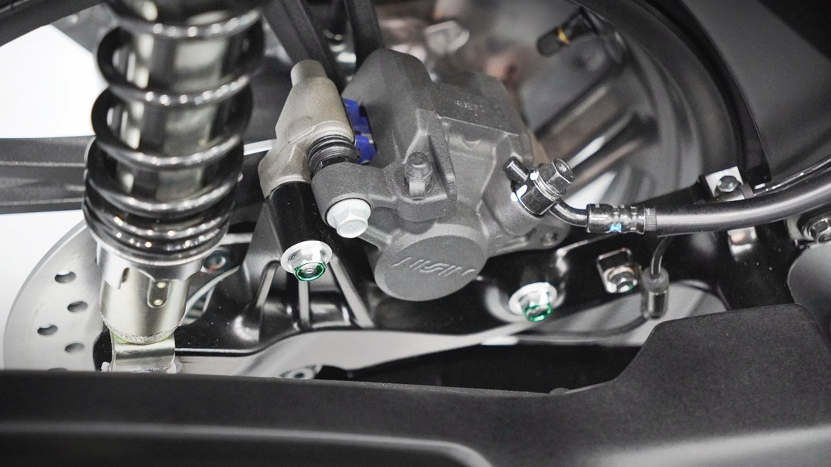 Honda SH150 trắng pha lê nhập Ý 2026 tại Hà Nội - Sport Edition chính ngạch, chuẩn chất Ý