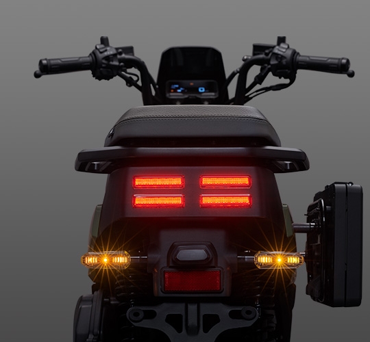 Honda SquareX125 - Xe tay ga vuông nhập chính ngạch, phân phối tại Hà Nội