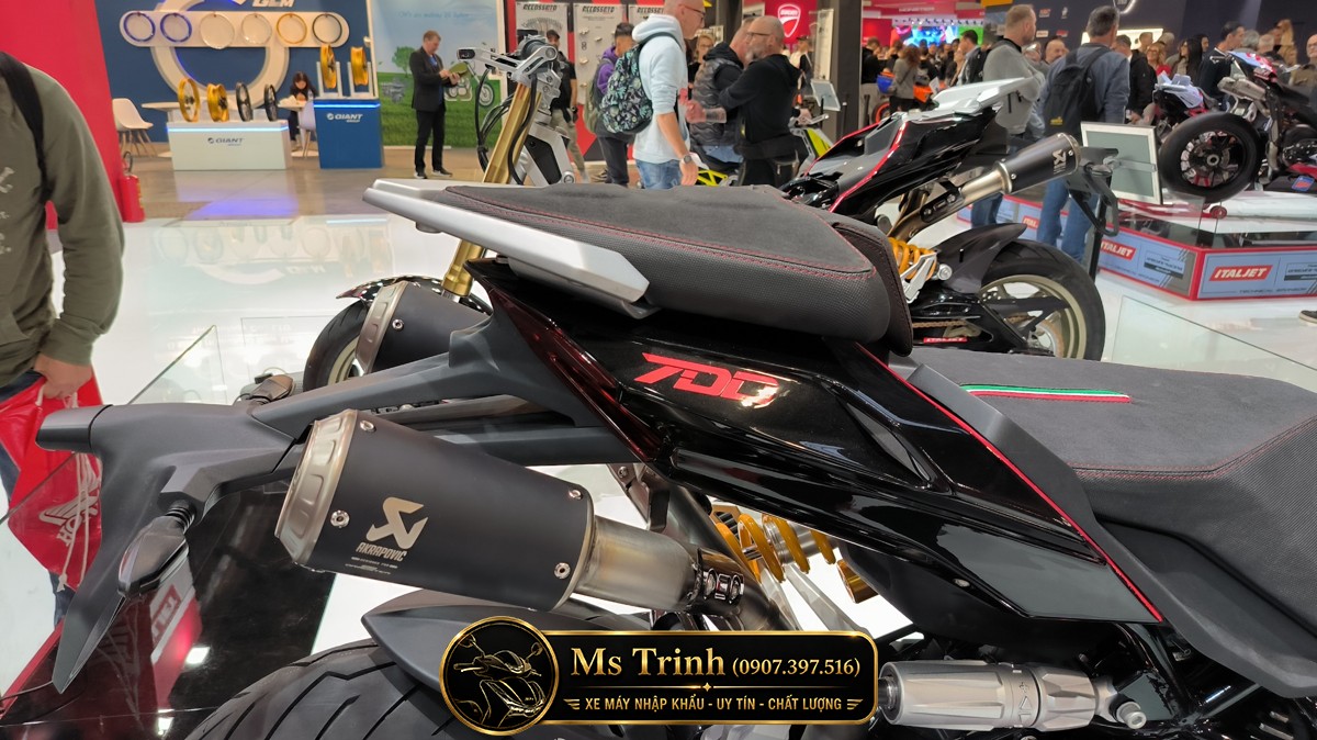 Italjet 700 2026 Tại Hà Nội - Chiến Binh Chỉ 700 Xe Hyper Scooter Cực Hiếm hồ sơ hải quan, nhập chính ngạch