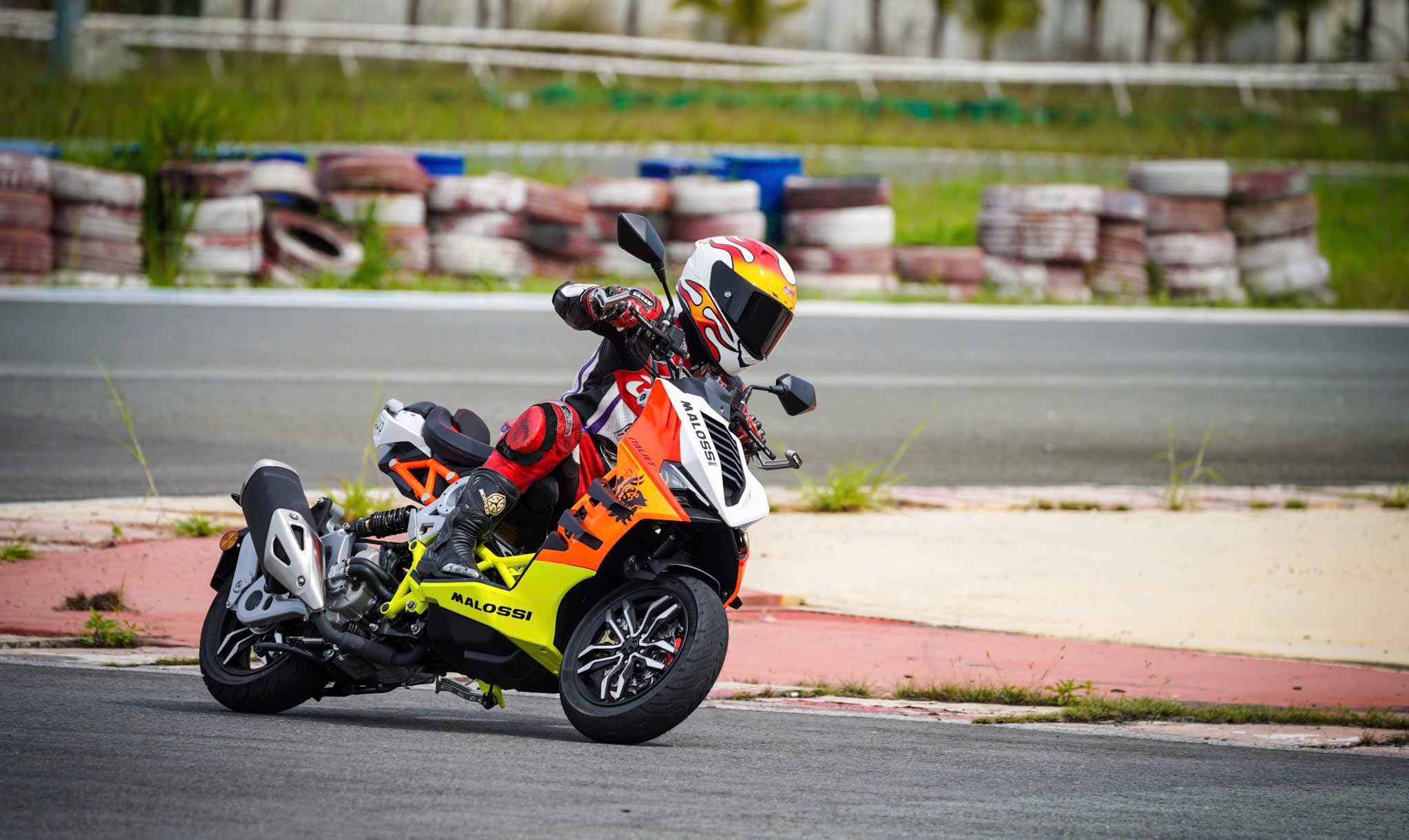 Italjet Dragster 300 Malossi, Xe Tay Ga Đua Nội Thành Thương Hiệu Italy tại Hà Nội