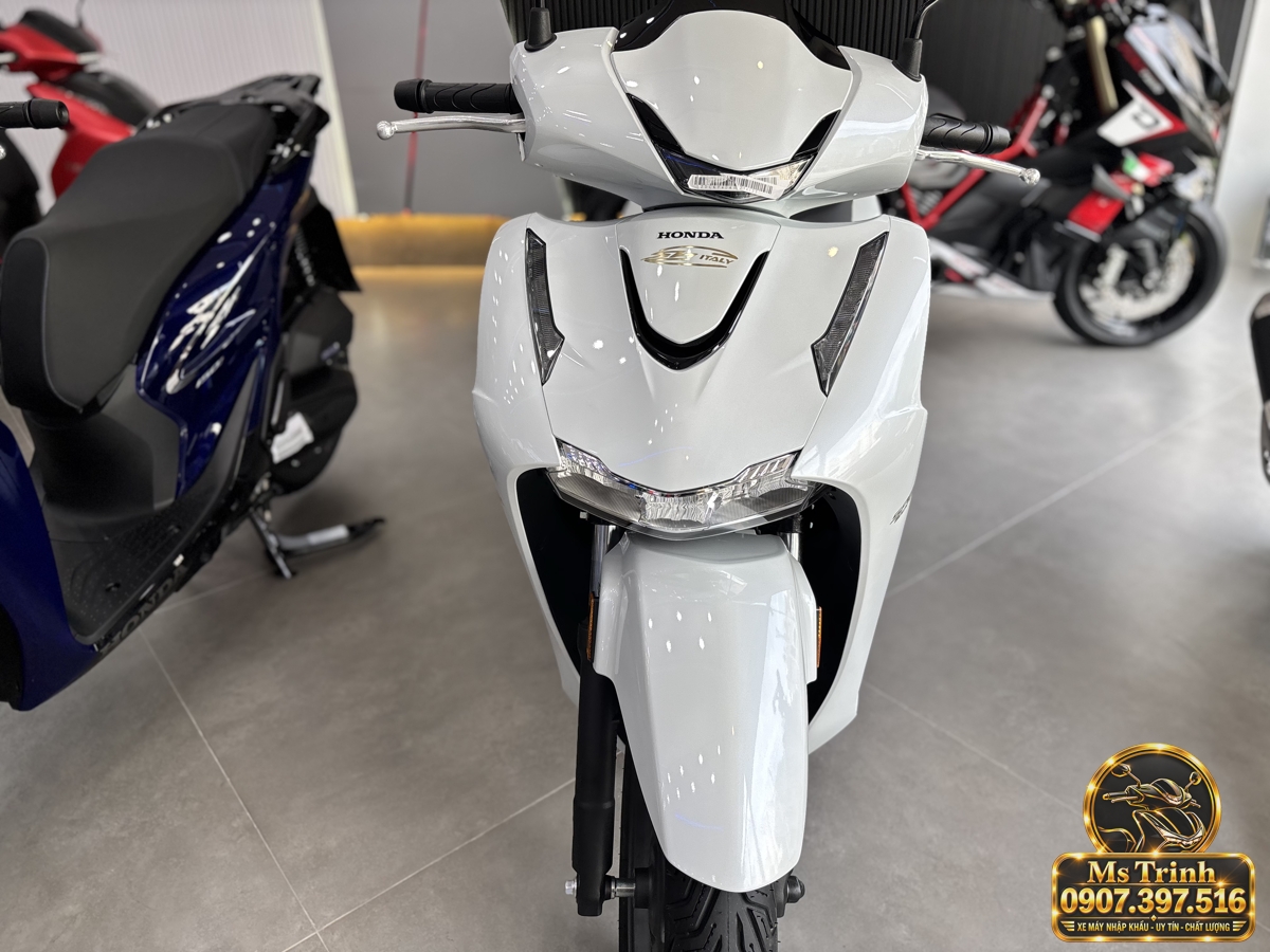 SH150i Ý 2027 màu trắng tại Hà Nội - Nhập khẩu nguyên chiếc, thiết kế sang trọng, giá tốt