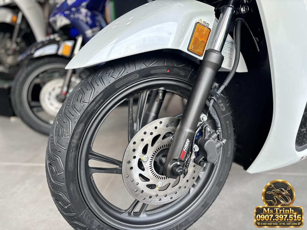 SH150i Ý 2027 màu trắng tại Hà Nội - Nhập khẩu nguyên chiếc, thiết kế sang trọng, giá tốt