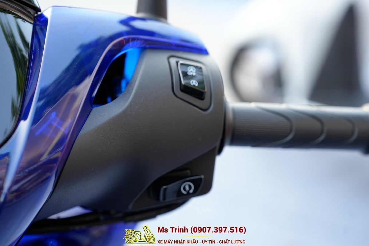 Honda SH150 Vetro Blue 2026 Limited Edition - Siêu phẩm SH Ý dàn áo xanh trong suốt cực hiếm tại Hà Nội