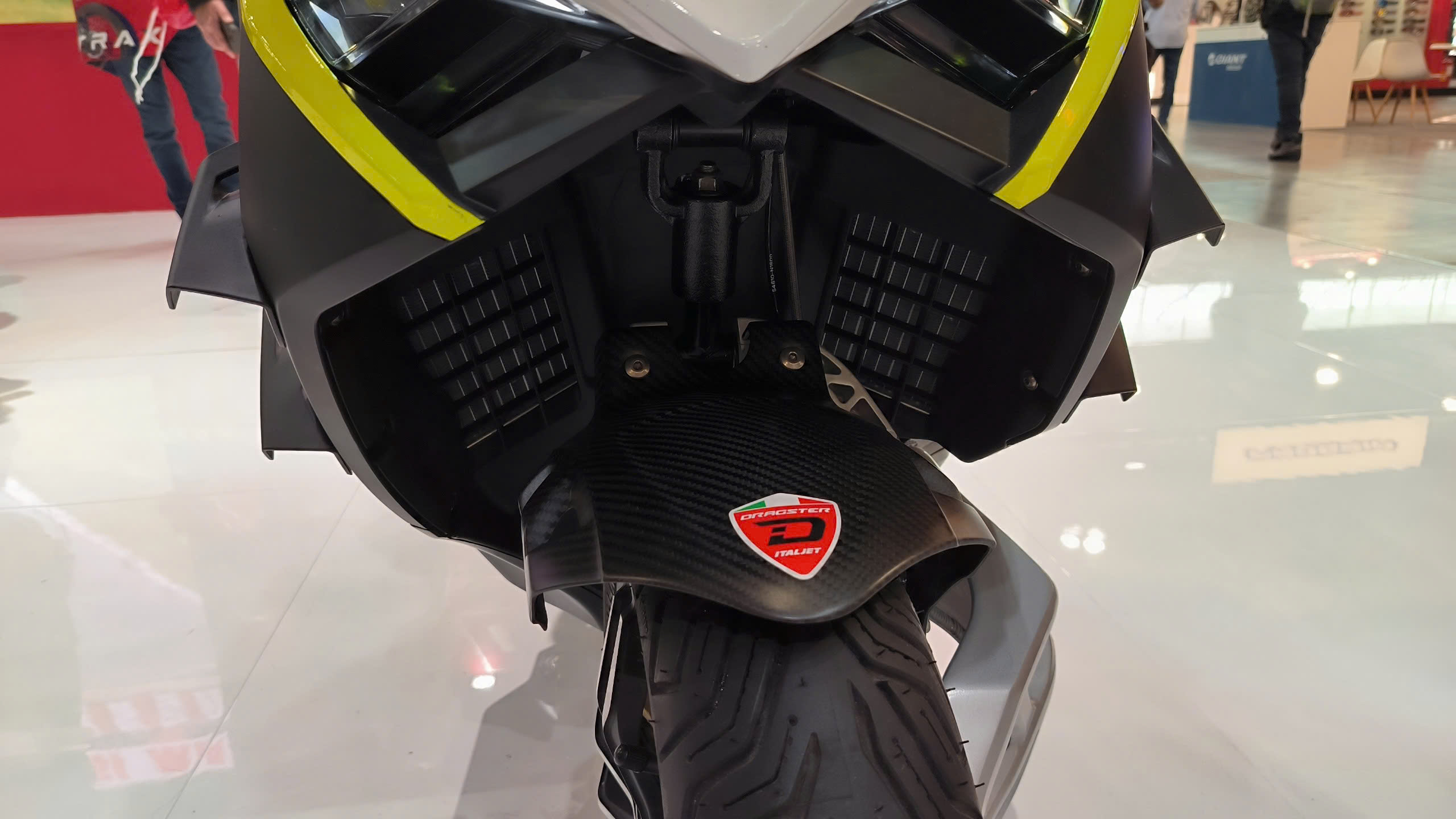 Italjet Dragster 300, Xe Tay Ga Thể Thao Thương Hiệu Từ Italy tại Hà Nội