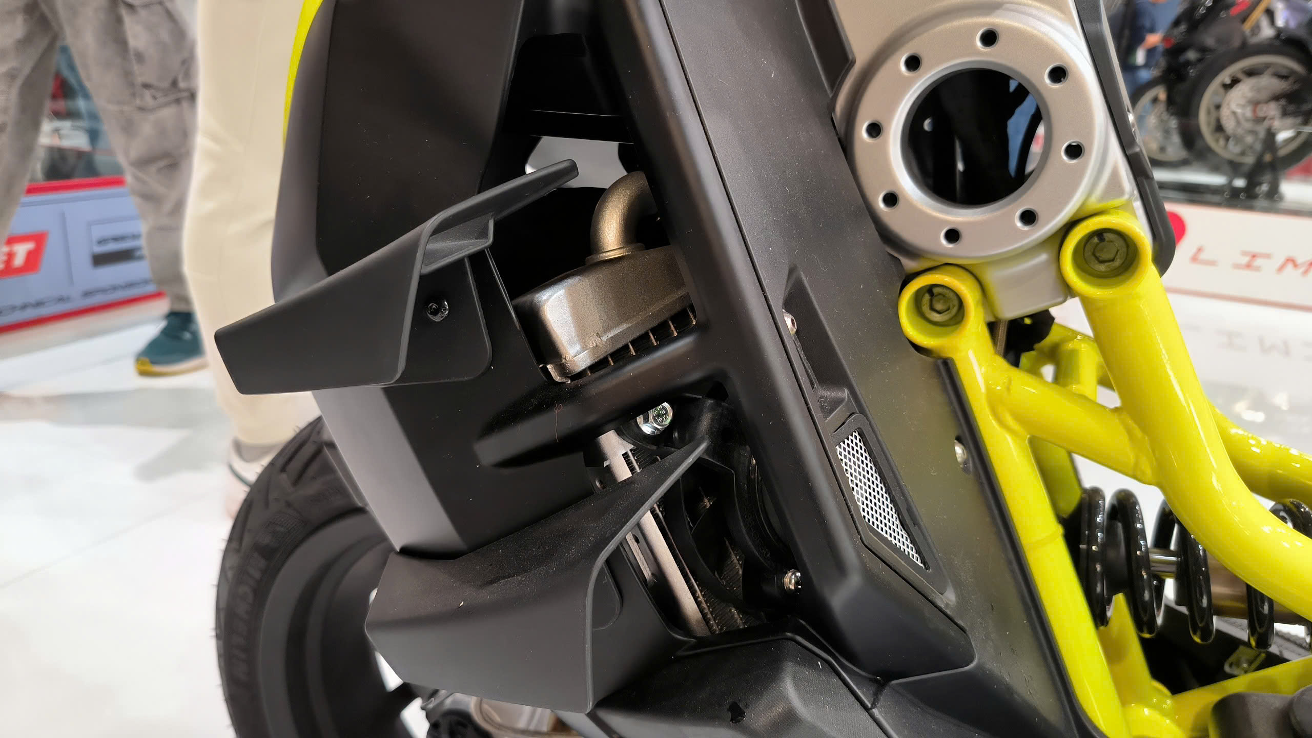 Italjet Dragster 300, Xe Tay Ga Thể Thao Thương Hiệu Từ Italy tại Hà Nội