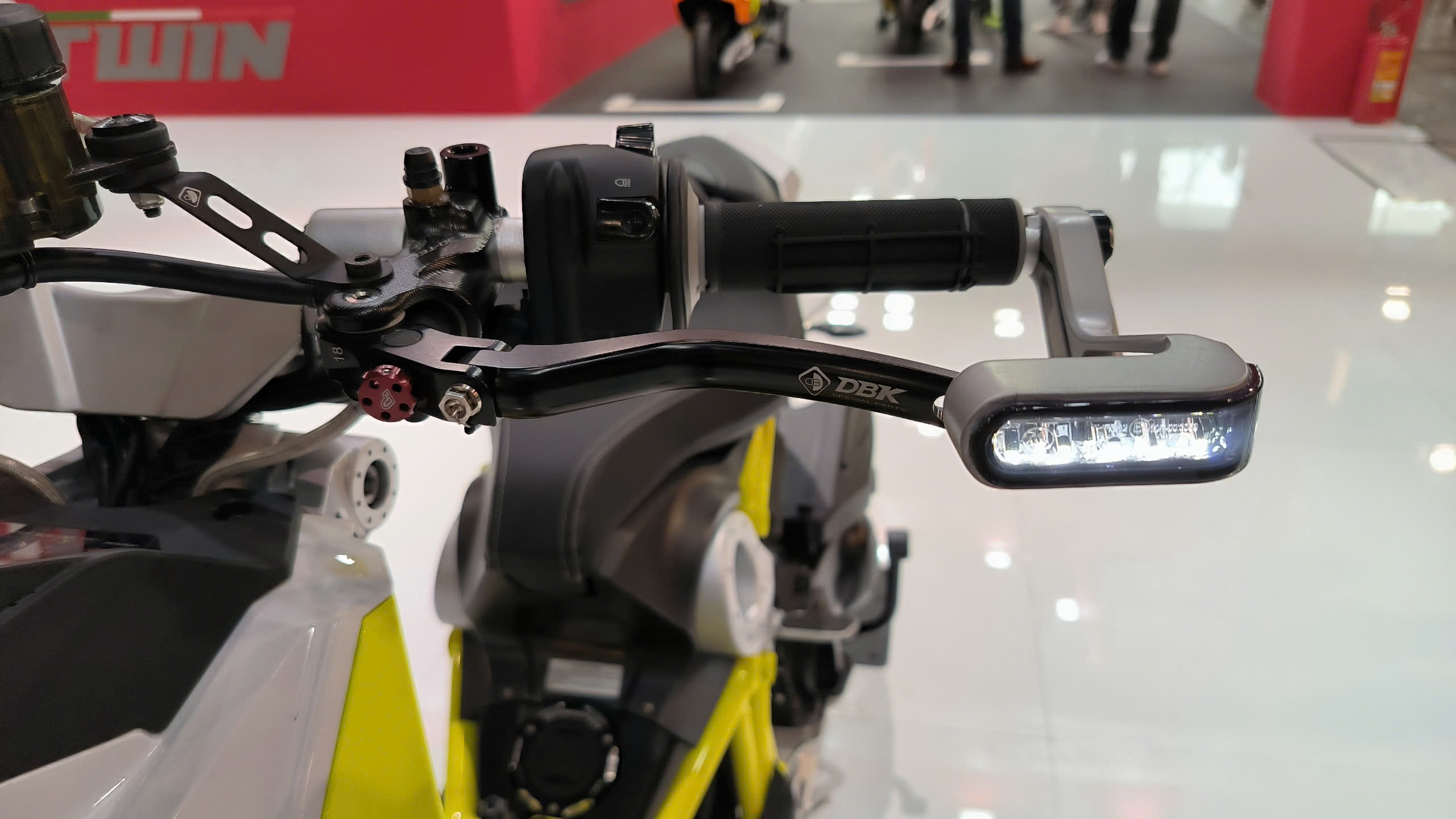 Italjet Dragster 300, Xe Tay Ga Thể Thao Thương Hiệu Từ Italy tại Hà Nội