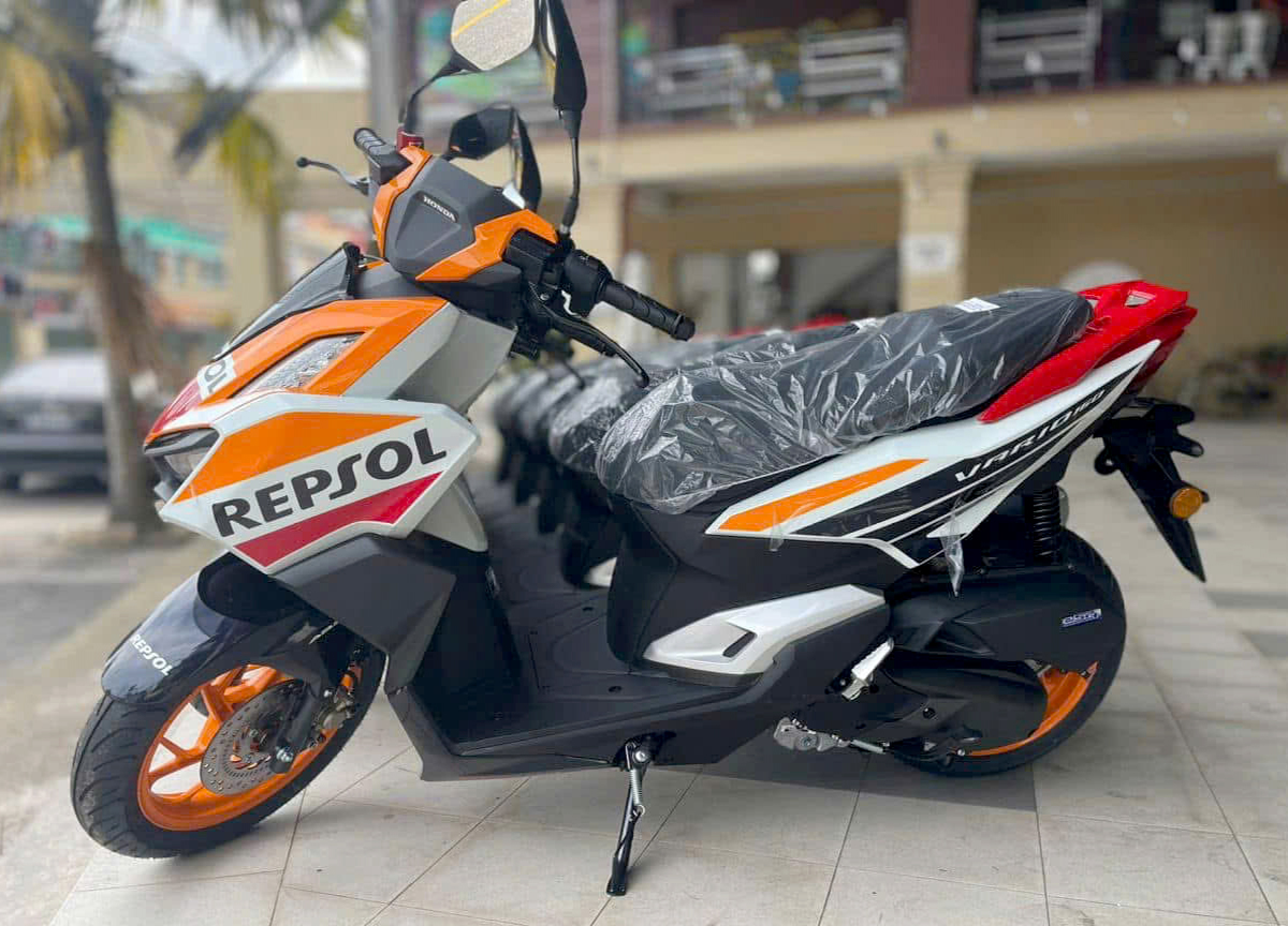 Honda Vario160 Repsol Edition, Giới hạn 2.000 xe, NK Malaysia tại Hà Nội