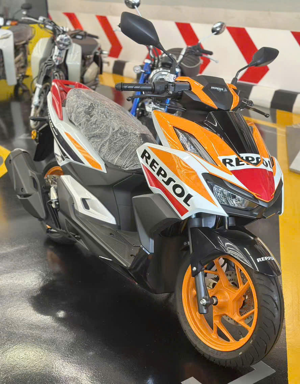 Honda Vario160 Repsol Edition, Giới hạn 2.000 xe, NK Malaysia tại Hà Nội