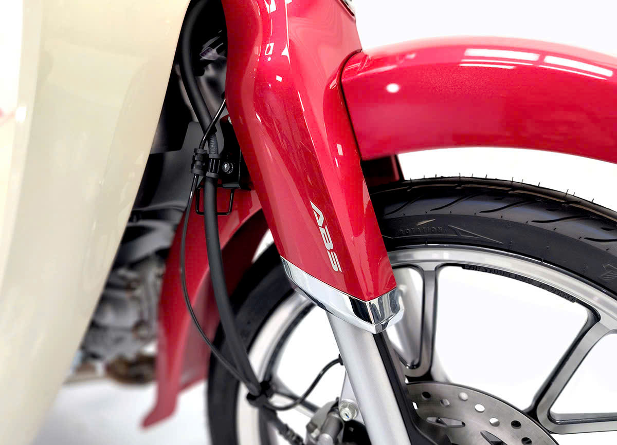 Honda Super C125 ABS, Nhập Nhật, Chính Hãng Màu Đỏ Cuối Cùng tại Hà Nội