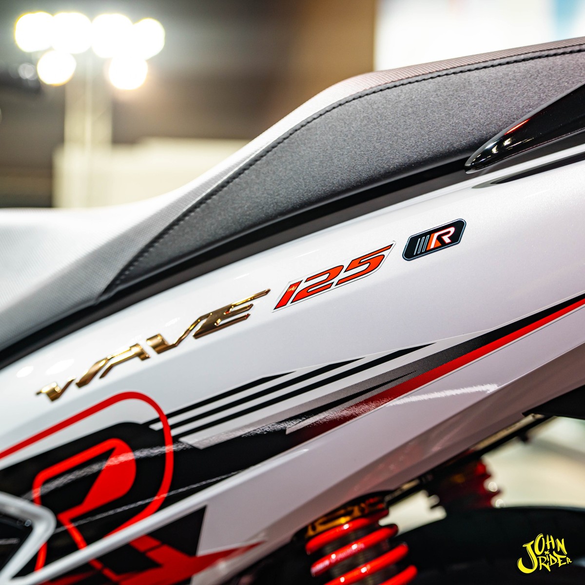 Honda Wave 125 Special Edition 2025 nhập Thái Lan tại Hà Nội